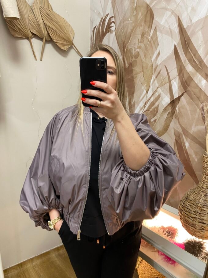 Bomberka Damska Premium z Efektownym Marszczeniem – Złap Spojrzenia!